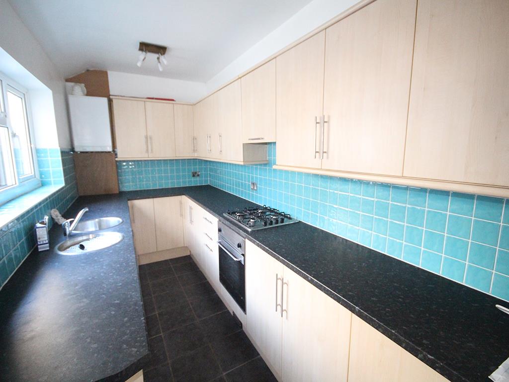 3 bedroom terraced house To Let in Barnoldswick - IMG_2171.jpg